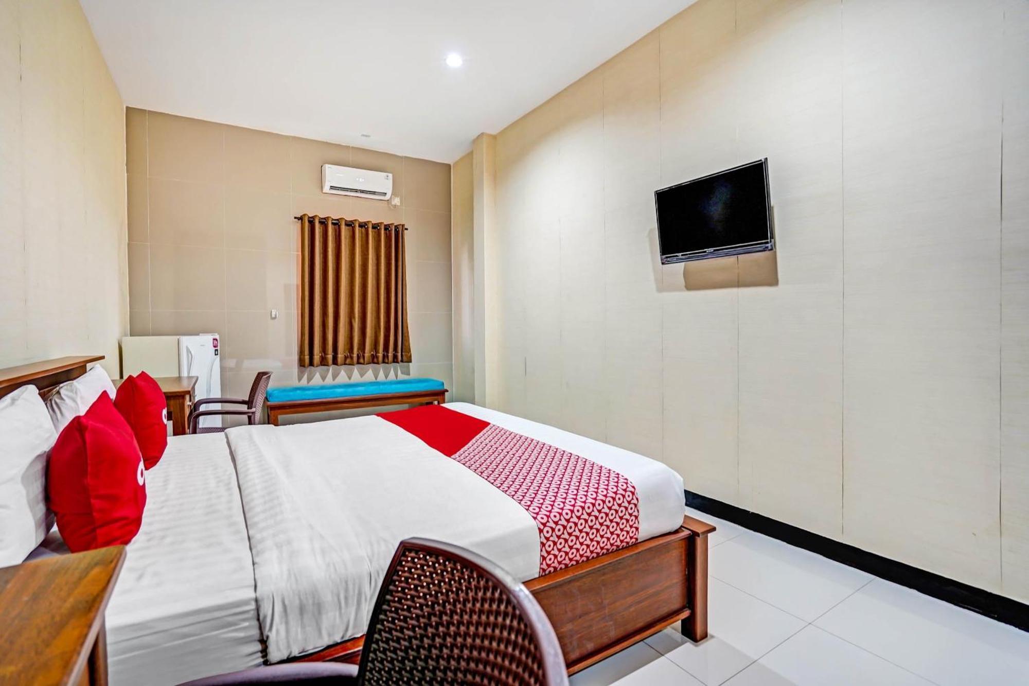 Oyo 90889 Dkb Residence Sorabaya Extérieur photo