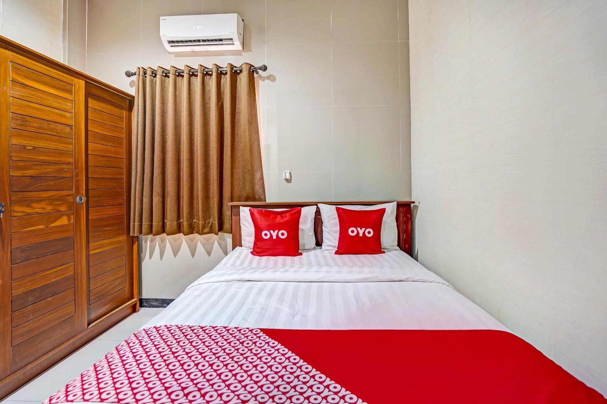 Oyo 90889 Dkb Residence Sorabaya Extérieur photo