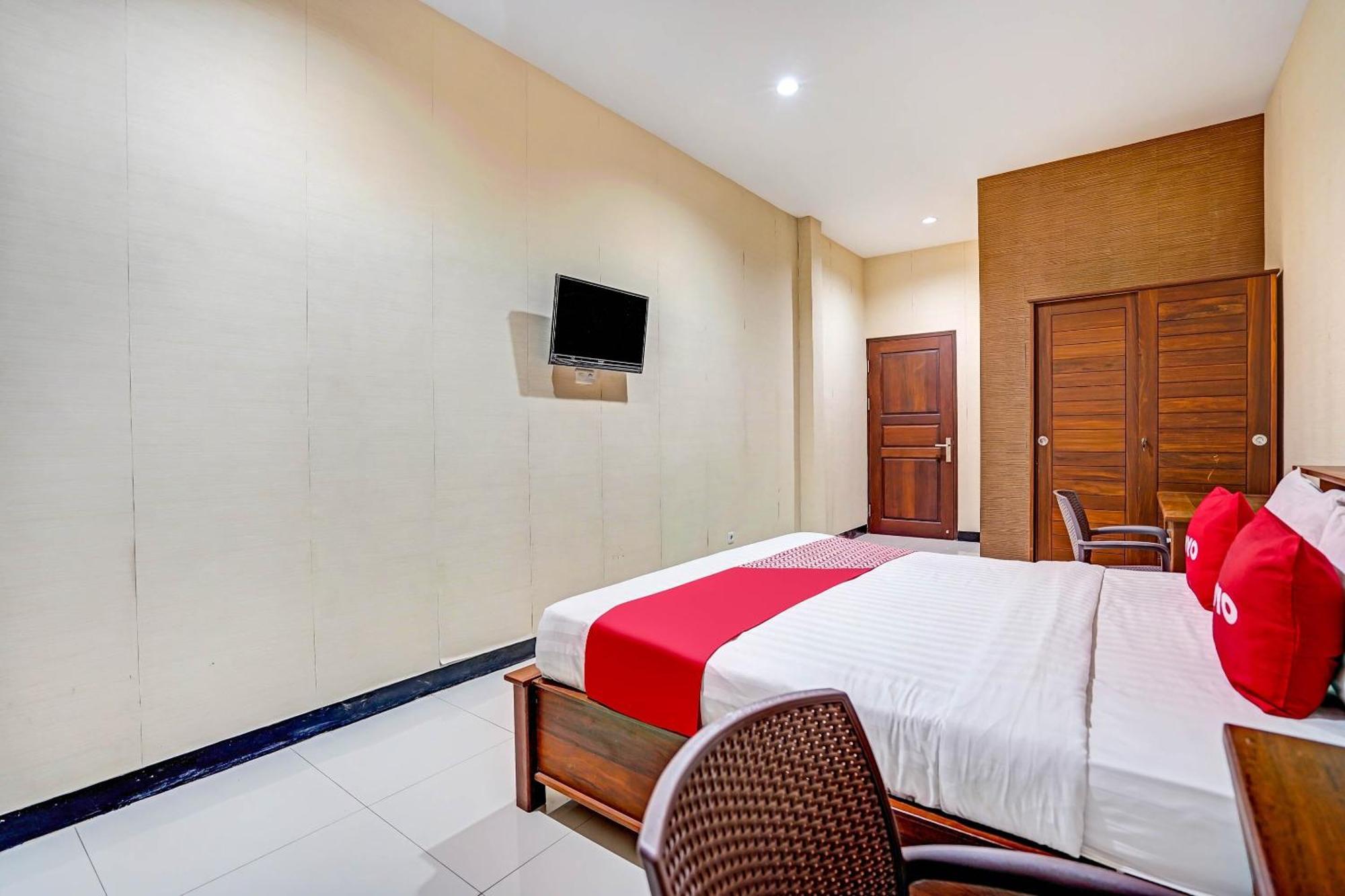 Oyo 90889 Dkb Residence Sorabaya Extérieur photo